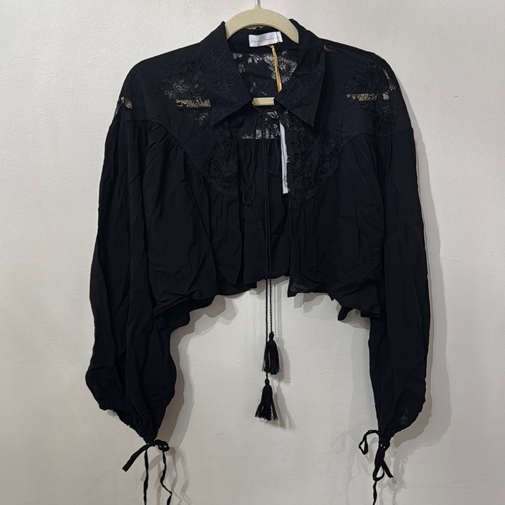 House of Harlow 1960 Black Lace Crop Layering Top NWT